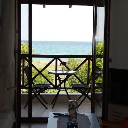 펜션 Seafront Dream With Private Garden Gazebo *